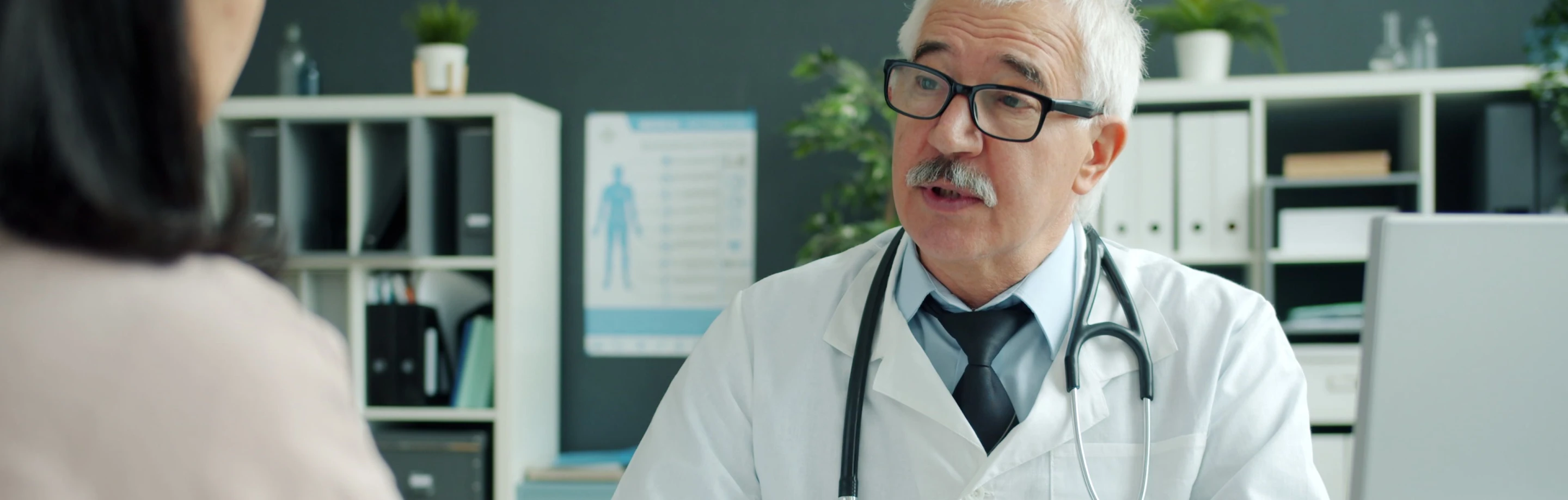 Doctor visiting patient